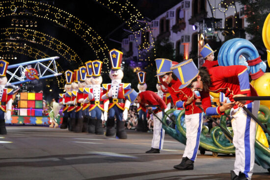 Grande Desfile de Natal promete encantar o público no Centro de Gramado