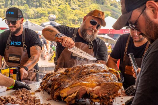 Festival em Gramado terá Arena de Fogo e 12 estações de assados no dia 16 de novembro